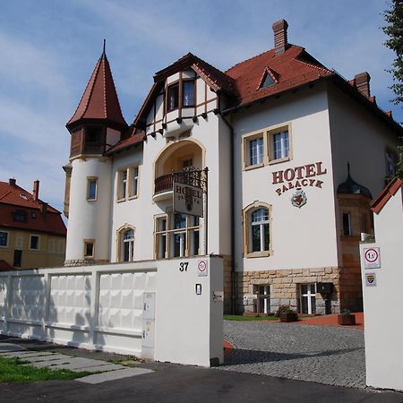 Hotel Palacyk Легница Екстериор снимка