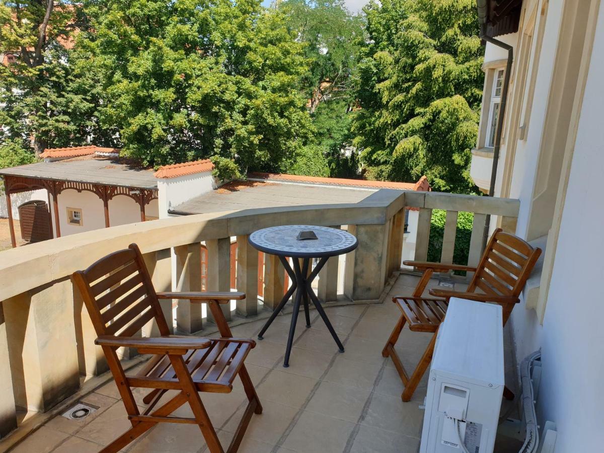 Hotel Palacyk Легница Екстериор снимка